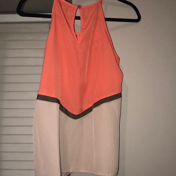 Gorgeous - Picture 2 of 3